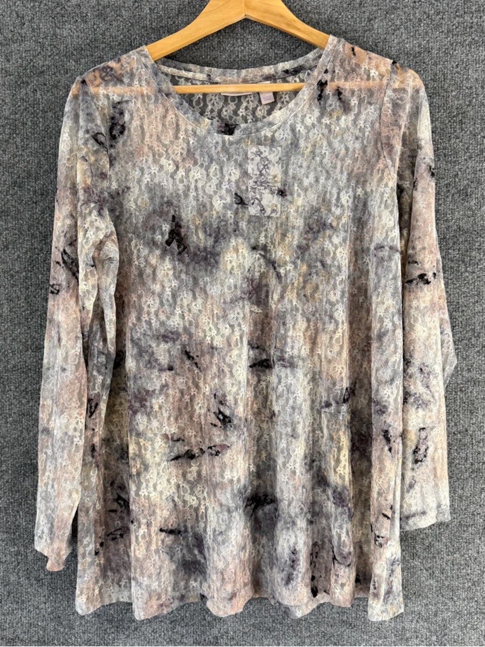 LOGO LAYERS Lori Goldstein Womens Sheer Lace Floral Top Size 1X Long Sleeve